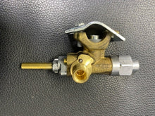 Load image into Gallery viewer, Swift gas valve - OLD
